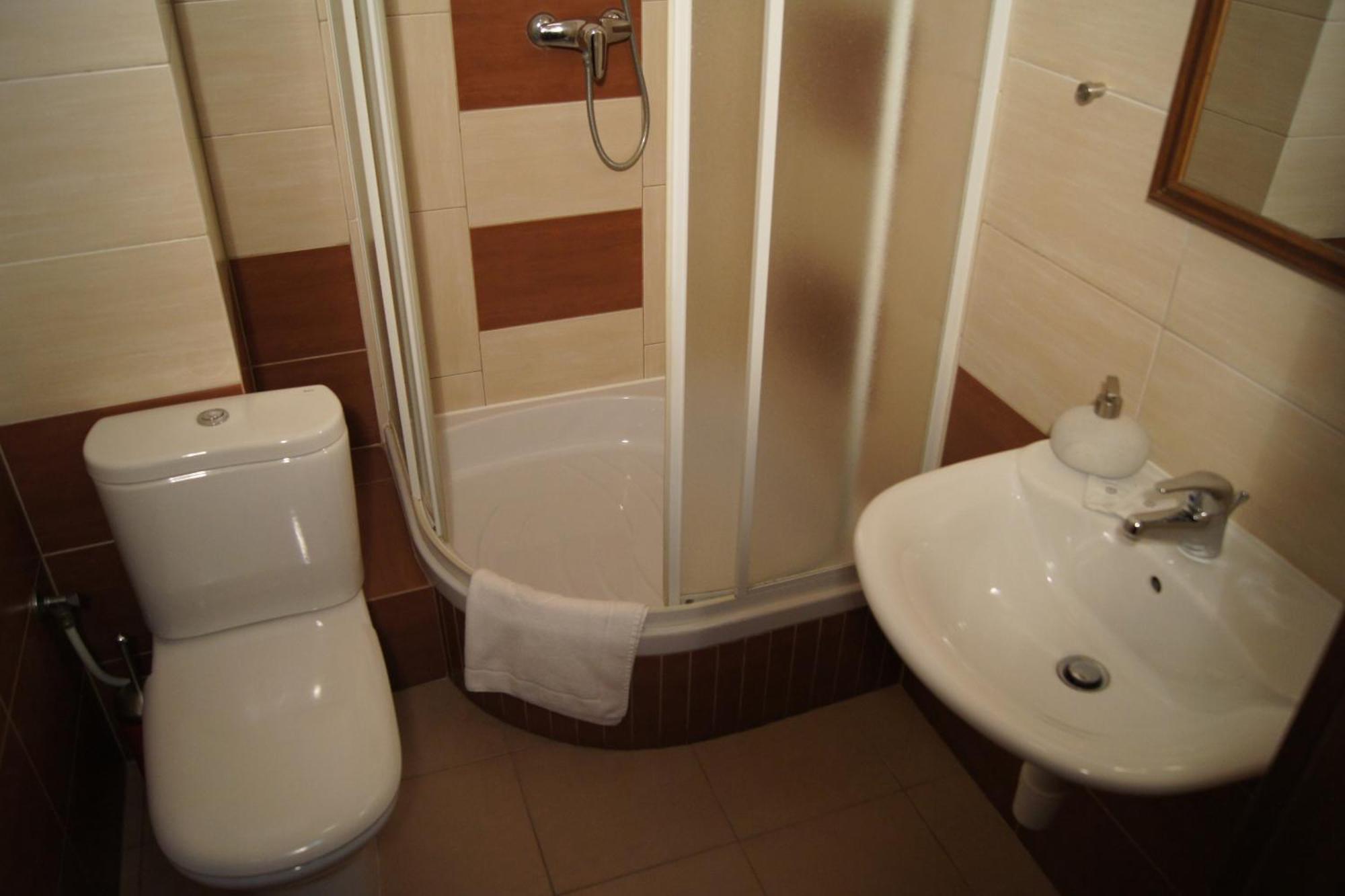 Hotel Pod Herbem -Pokoje Ozonowane Bialystok Bilik gambar