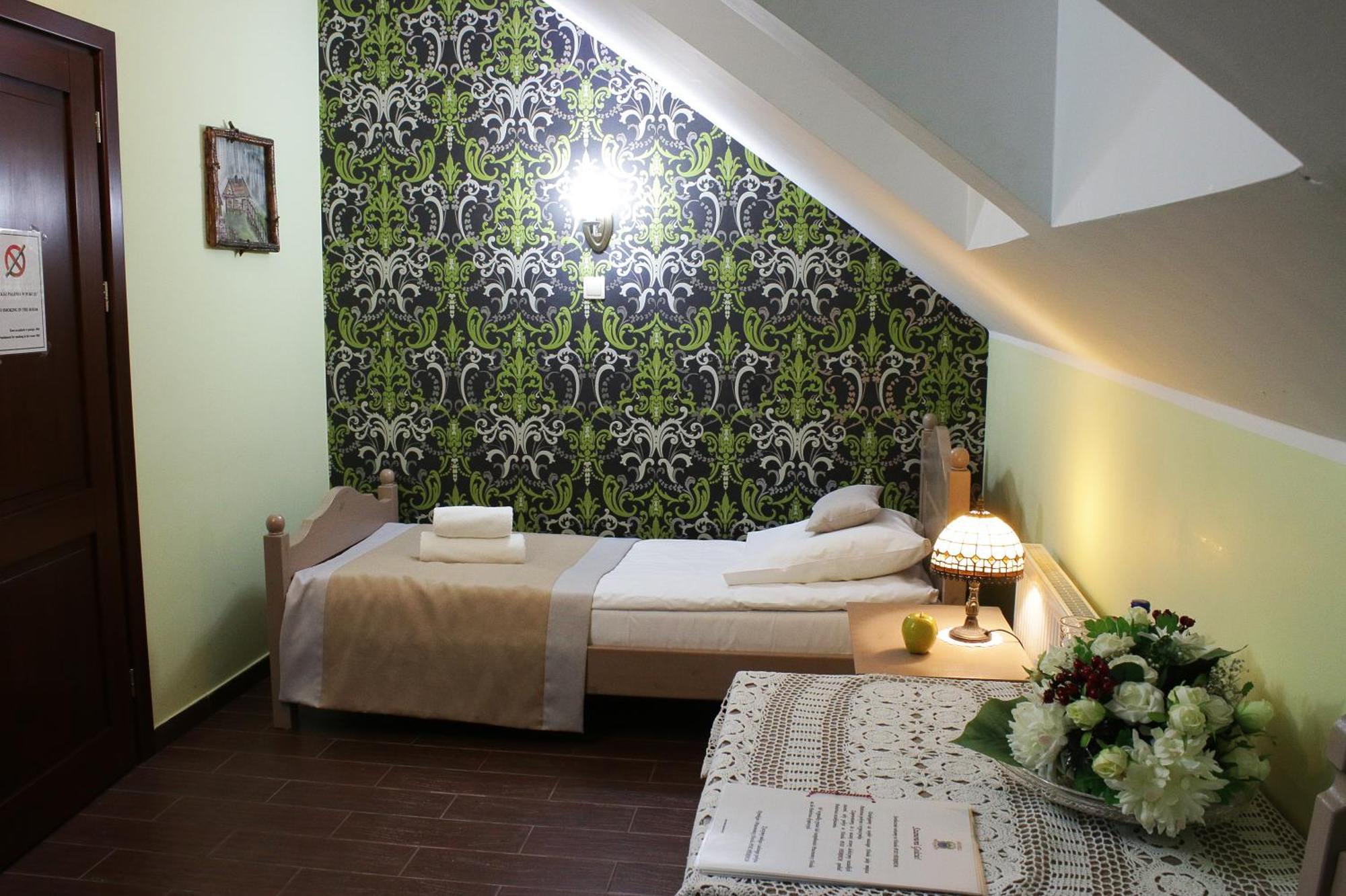 Hotel Pod Herbem -Pokoje Ozonowane Bialystok Bilik gambar
