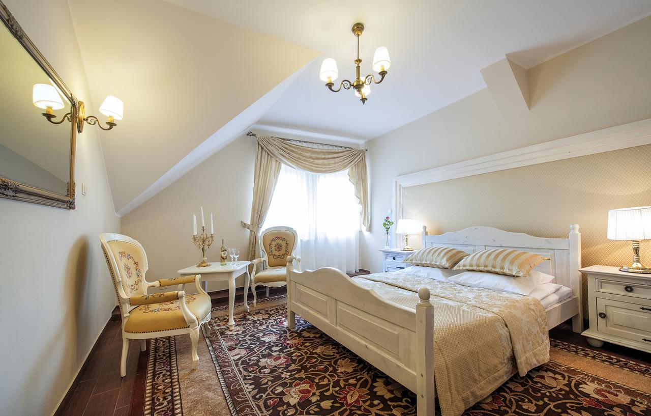 Hotel Pod Herbem -Pokoje Ozonowane Bialystok Luaran gambar